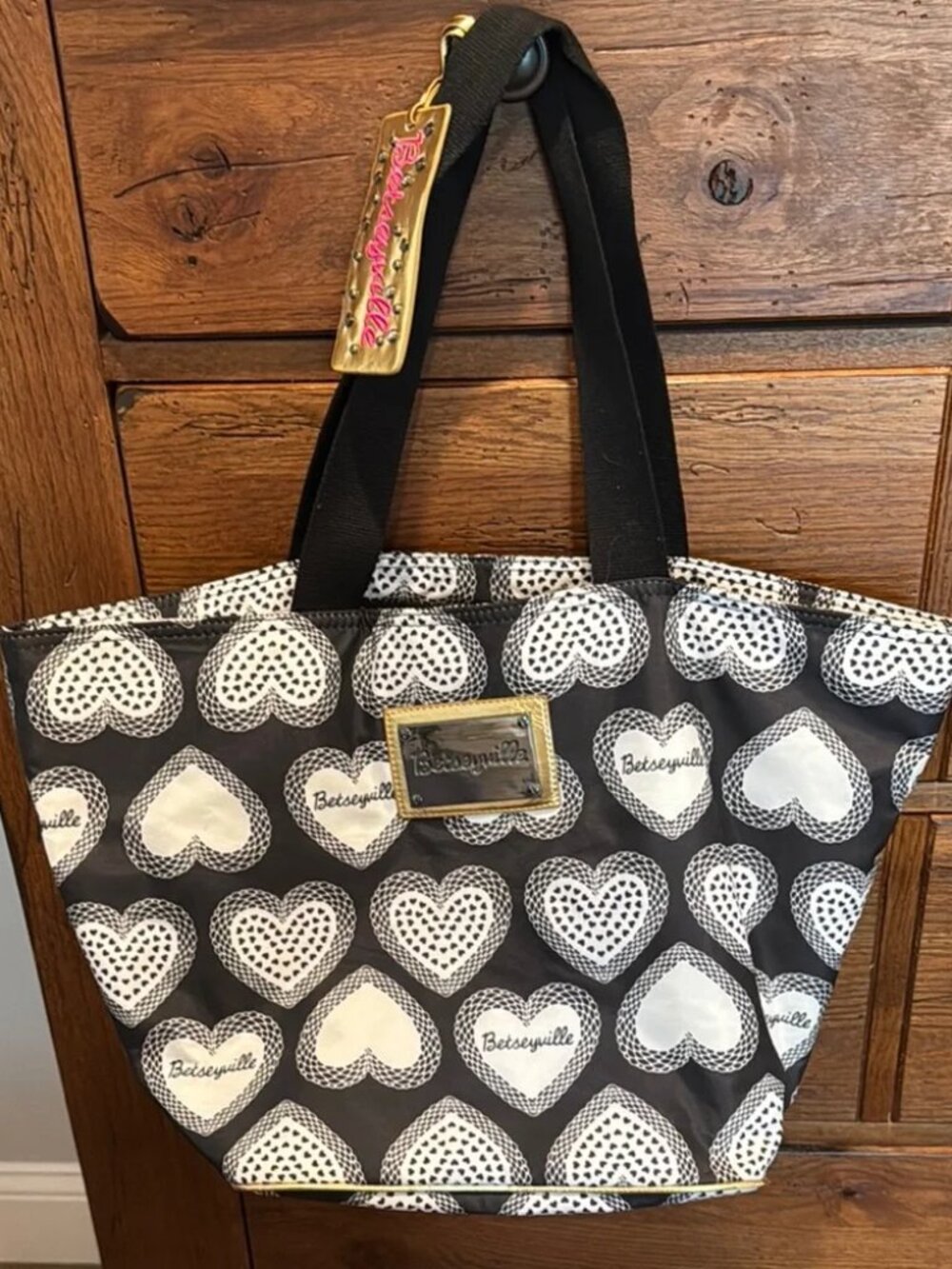 Betsey Johnson betseyville Heart Pattern Black and White Tote bag